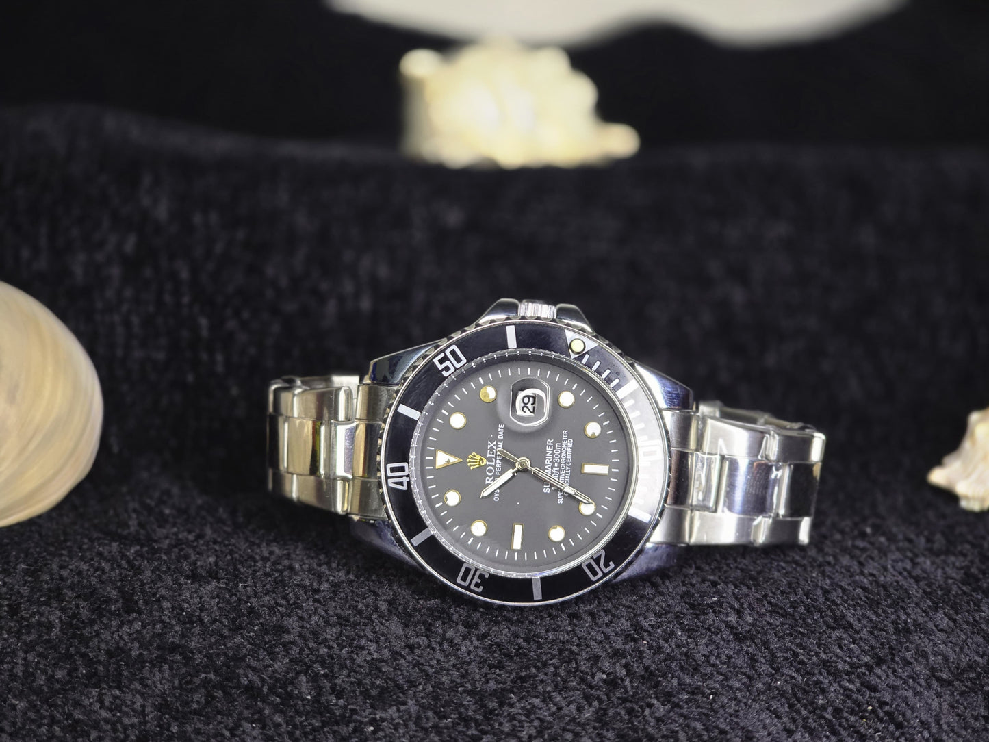 Rolex Date Black Rotating Bezel